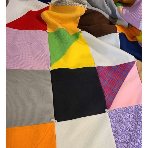 Vtg 1970s HANDMADE QUILT app 69"x77" Twin? Boho Hippie Textured Bright Squares - Picture 10 of 12